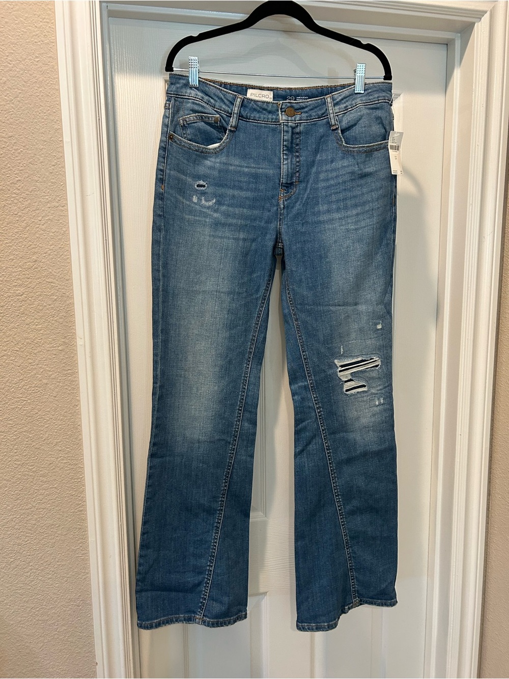 Pilcro Mid-Rise Distressed Blue Flare Jeans for Women, NWT, Sz 29, distressed
